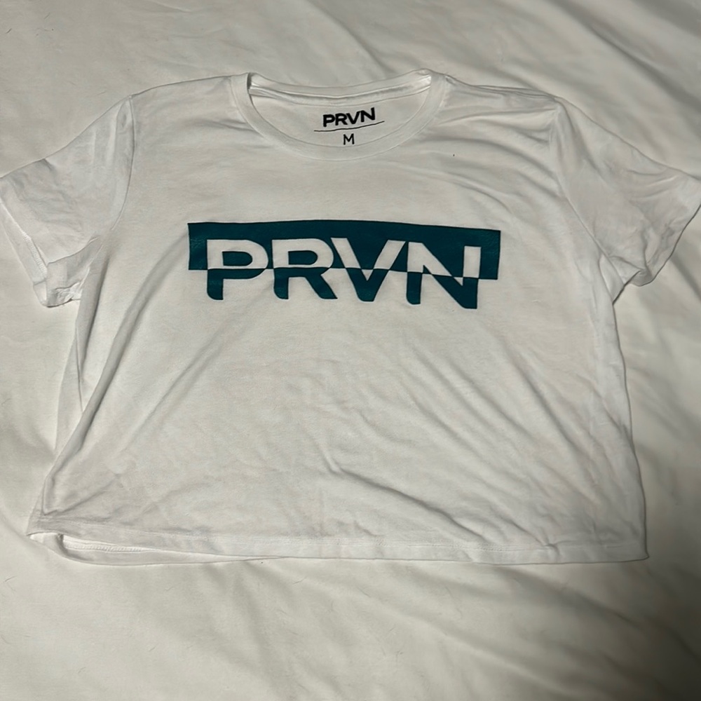 PRVN crop (never worn)